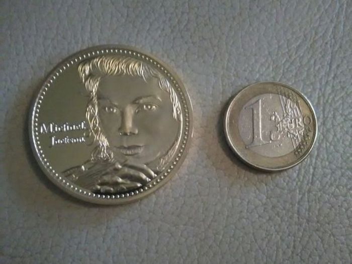 Michael Jackson Commemorative Coin