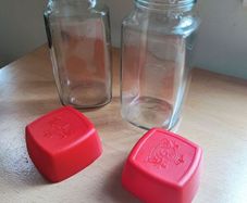 3 glass food containers