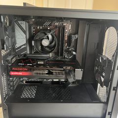 High-End Gaming PC Ryzen 5 7600 Sapphire Pulse 7800XT 16GB