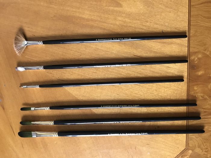 Oil painting brushes