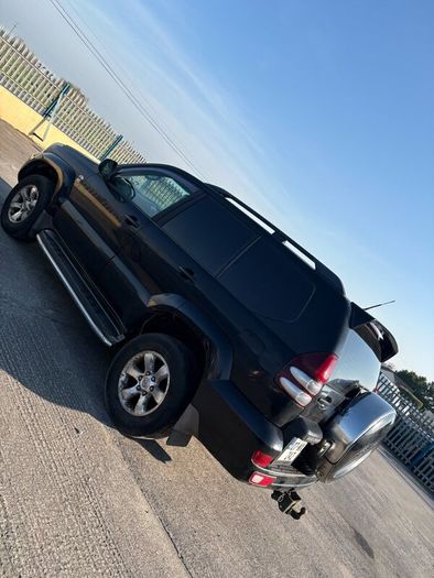 07 Landcruiser for Breaking All Parts