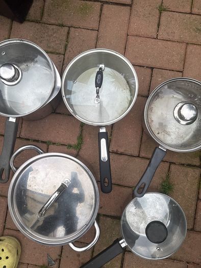 pots