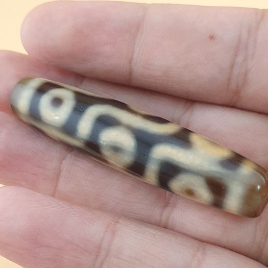 Vintage Himalayan 9 Eyes Tibetan Agate Dzi Bead Amulet