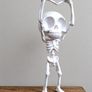 Skeleton Heart Hands Figurine Cute Halloween Decoration Image 3