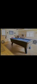 Pool table