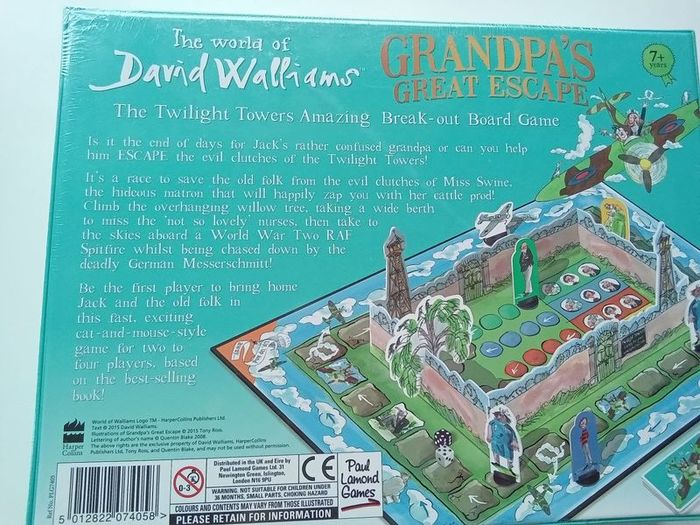 David Walliams Grandpa's great escape game  NEW