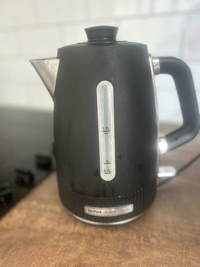 TEFAL Avanti Classic KI290N40 Traditional Kettle - Matte Blac