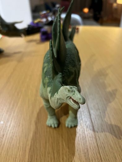 Vintage Jurassic Park Figure Stegasaurus JP07
