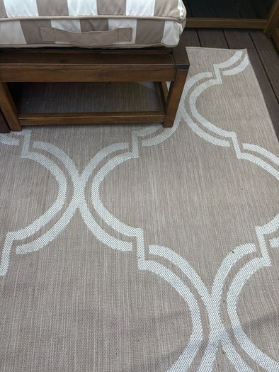 Ex display XXL 320 x 240cm indoor/outdoor rug in oatmeal