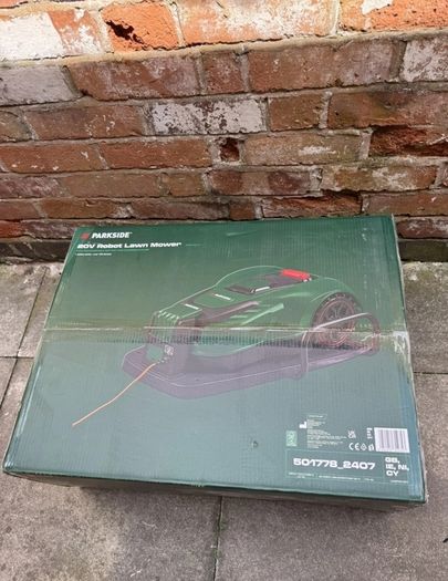 robot lawnmower