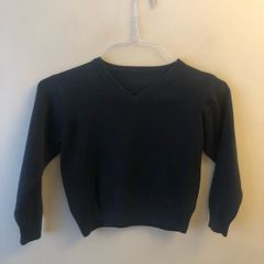 Navy school jumper (age 6-7)