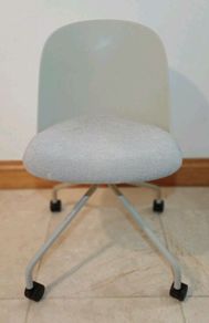 Mariolina Design Eggs Chair