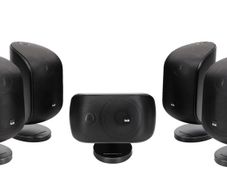B&W Speaker Package INCL SUB & STANDS