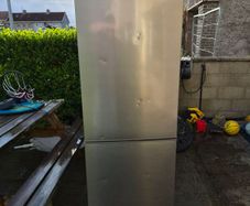 Kenwood fridge freezer