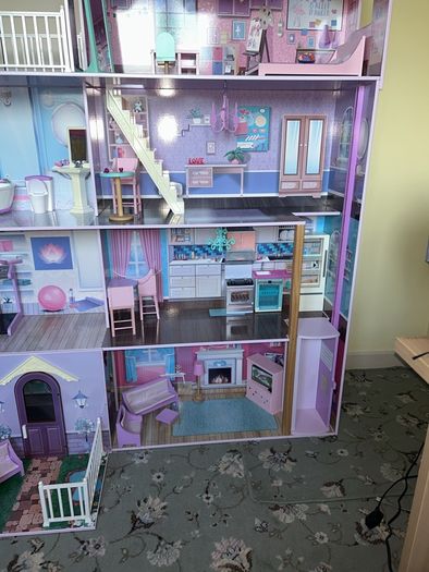 Doll House