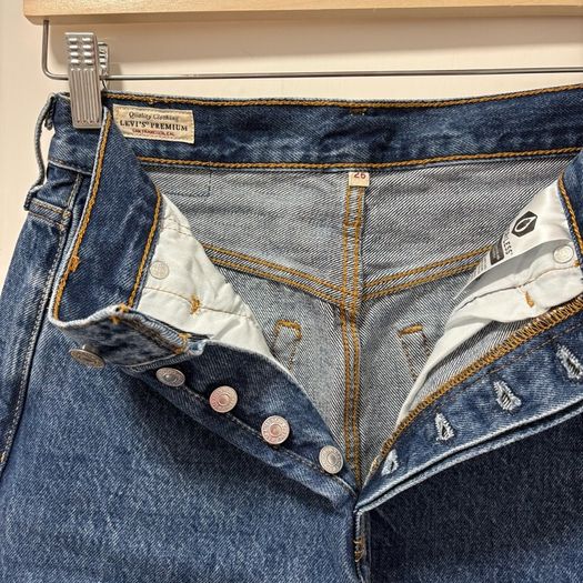 Levi's Mini Skirt W26 | LIKE NEW