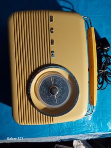 BUSH ANTIQUE RADIO, Model TR82, Working Perfect and in excellent condition
