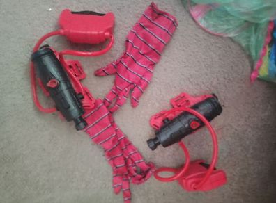 Spider-Man gun