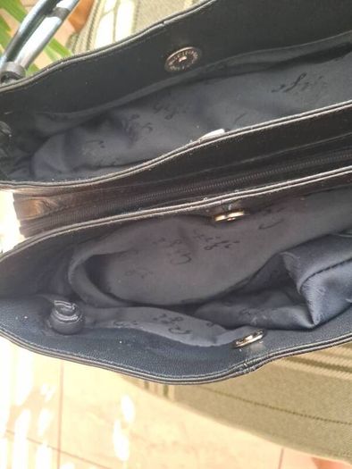 Beautiful GiGi Navy Soft Leather Hand/Shoulder Bag
