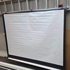 Projector screen