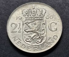 Netherlands 1966 Silver 2 1/2 Gulden - Juliana Unc coin