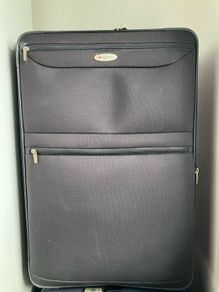 28 inch suitcase