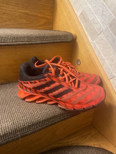 Adidas Spring Blade runners