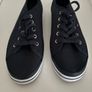 New Tommy Hilfiger canvas womens shoes Image 2