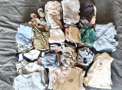 bundle of baby clothes 3-6 Months