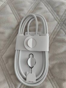 Apple iPhone Chargers