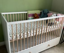 Baby Cot - Ikea - Myllra