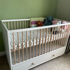 Baby Cot - Ikea - Myllra