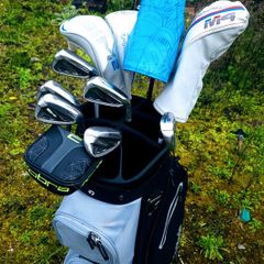 Set of Taylormade Ladies Golf Clubs