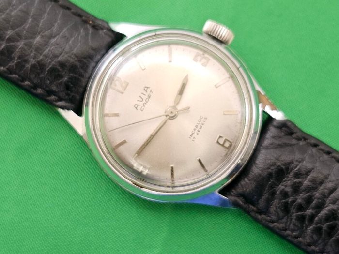 Vintage Swiss Made Avia Cadet Mechanical Wind up Swiss Watch 1960s