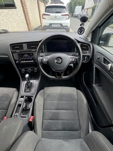 Digital Dashboard for VW Golf 7 + Installation