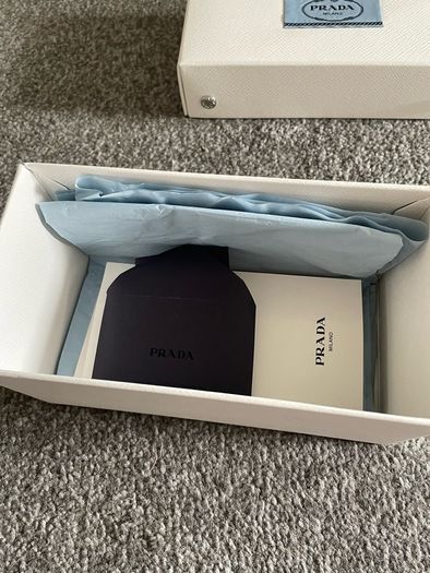Prada wrapping
