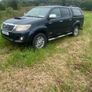 Toyota hilux 3.0 invincible Image 5