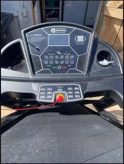 T3000 Large LED display Foldable Motorised Treadmill (with Bluetooth app) with 15 auto incline level Selling a T3000 Foldable