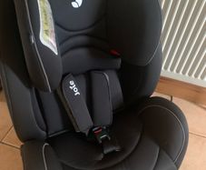 Joie car seat in excellent condition