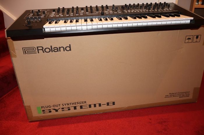 Roland - SYSTEM-8 | PLUG-OUT Synthesizer [+ extras]