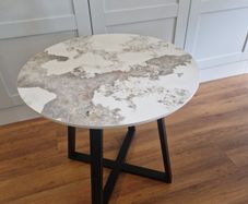 Side tables x 2 80 euro