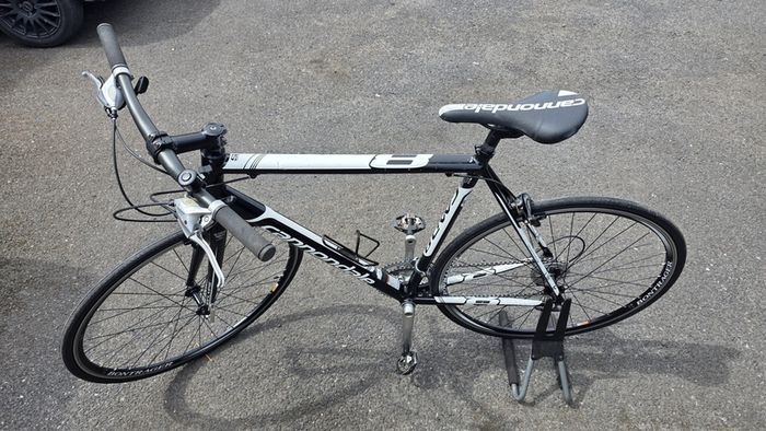 Cannondale Road Bike