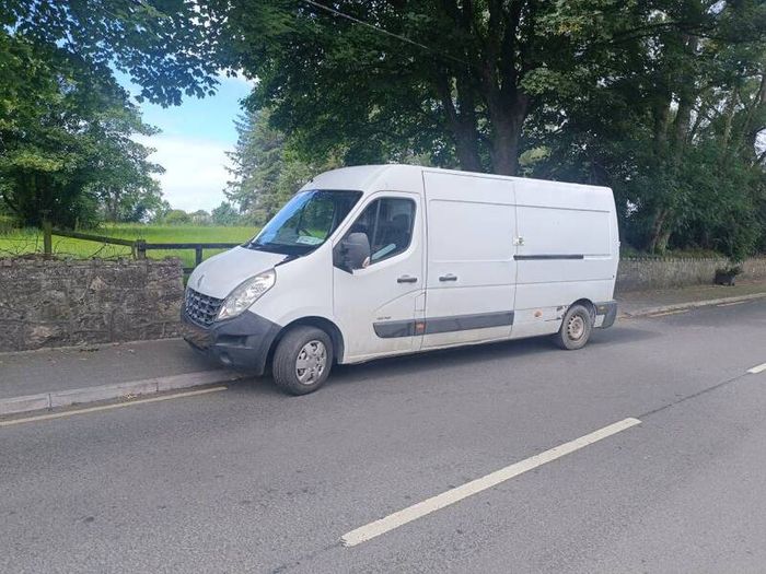 Renault Master LWB FWD for parts 2010-2015