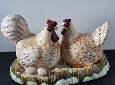 Hen on Nest  Salt and Pepper Shakers by Leonardo Home