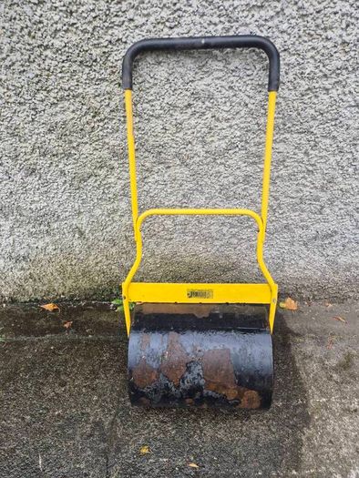 Garden Roller
