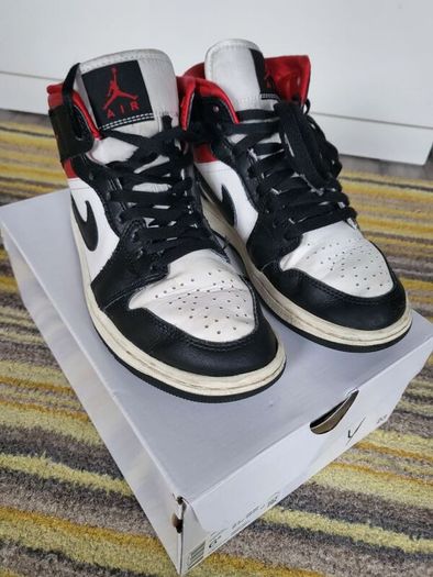 Nike Jordans size 4UK