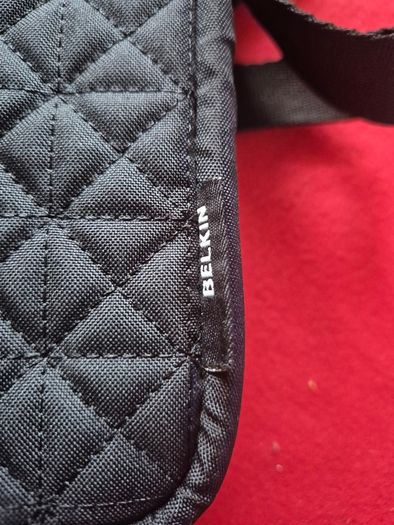 Brand New Black Belkin Padded iPad/Tablet Carry Case