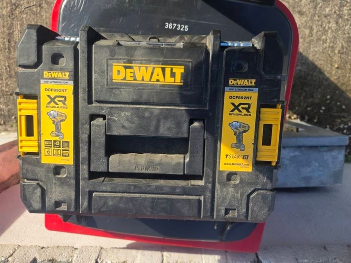 dewalt dcf892 impact gun