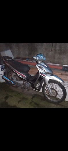 Suzuki 125 2010