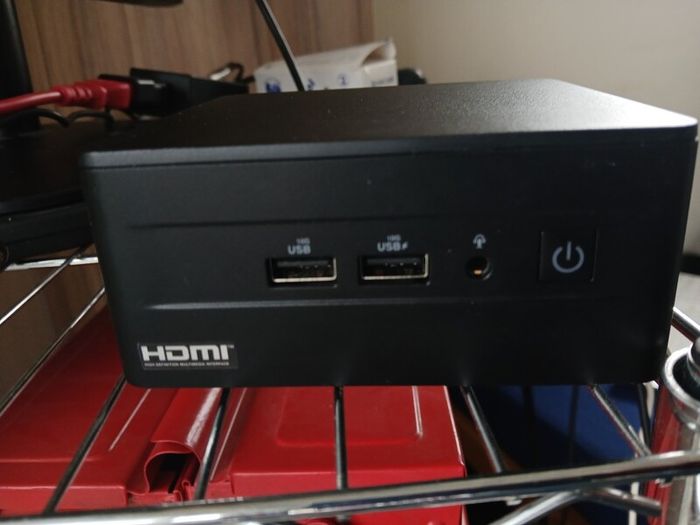 Asus NUC Pro